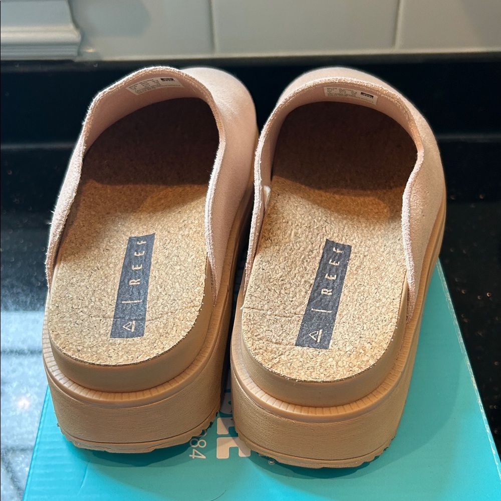 Reef Vista Skye Suede Mule in Blush Pink and Tan - Picture 4 of 6